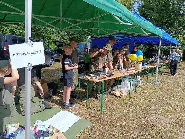 Kaitseliit tutvustamas kriisivalmidust